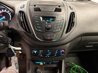 Ford Transit Courier vaihtoauto