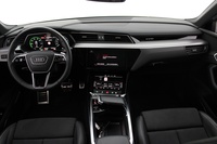 Audi Q8 e-tron vaihtoauto