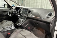 Renault Scénic vaihtoauto