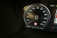 Volvo V90 Cross Country vaihtoauto