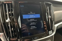 Volvo V90 Cross Country vaihtoauto