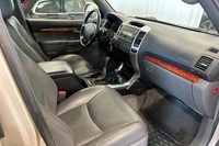 Toyota Land Cruiser vaihtoauto