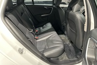 Volvo V60 Cross Country vaihtoauto