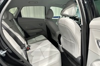 Hyundai KONA Hybrid vaihtoauto