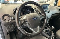 Ford Transit Courier vaihtoauto