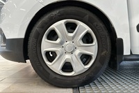 Ford Transit Courier vaihtoauto