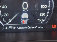 Volvo V90 Cross Country vaihtoauto