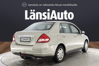 Nissan Tiida vaihtoauto