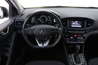 Hyundai IONIQ hybrid vaihtoauto