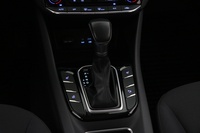 Hyundai IONIQ hybrid vaihtoauto