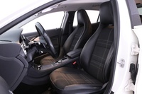 Mercedes-Benz GLA vaihtoauto