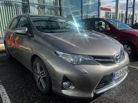 Toyota Auris vaihtoauto