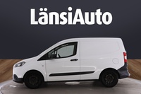 Ford Transit Courier vaihtoauto