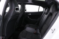 Mercedes-Benz GLA vaihtoauto