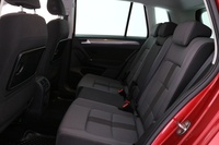 Volkswagen Golf Sportsvan vaihtoauto