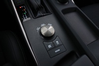 Lexus IS vaihtoauto