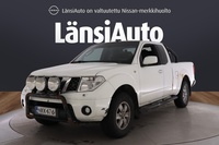 Nissan Navara vaihtoauto