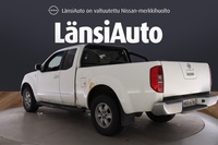 Nissan Navara vaihtoauto