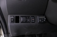 Nissan Navara vaihtoauto