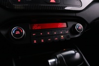 Kia Carens vaihtoauto