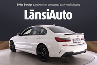 BMW 330 vaihtoauto