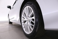 Toyota Camry vaihtoauto