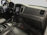 Mitsubishi Pajero vaihtoauto