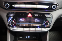 Hyundai IONIQ hybrid vaihtoauto