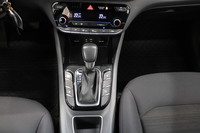 Hyundai IONIQ hybrid vaihtoauto