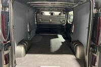 Opel Vivaro vaihtoauto