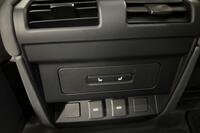 Land Rover Defender vaihtoauto