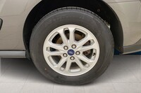 Ford Tourneo Connect vaihtoauto
