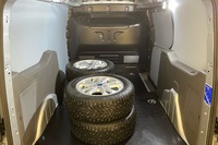Ford Transit Connect vaihtoauto