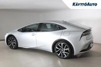 Toyota Prius Plug-in vaihtoauto