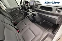 Nissan Primastar vaihtoauto