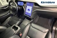 Tesla Model X vaihtoauto