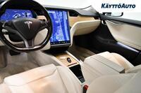 Tesla Model S vaihtoauto