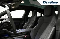 Porsche Taycan vaihtoauto