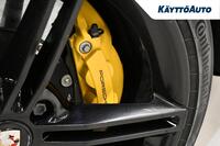 Porsche Taycan vaihtoauto