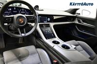Porsche Taycan vaihtoauto