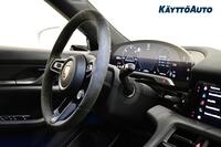 Porsche Taycan vaihtoauto