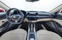 Ferrari Portofino vaihtoauto