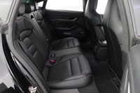 Porsche Taycan vaihtoauto