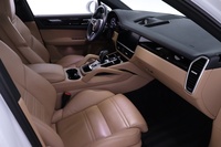 Porsche Cayenne vaihtoauto