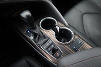 Toyota Camry vaihtoauto