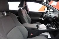 Toyota bZ4X vaihtoauto
