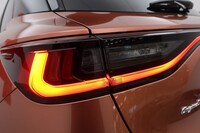 Lexus LBX vaihtoauto