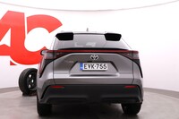 Toyota bZ4X vaihtoauto