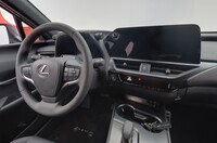 Lexus UX vaihtoauto
