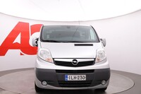 Opel Vivaro vaihtoauto